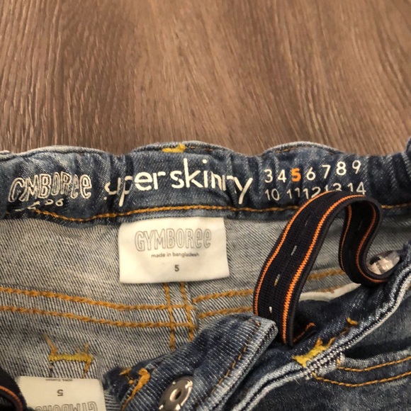 Lot of 3- 5Y Gap Monster Hoodie, Bob Der Bar Sweatshirt, Gymboree Skinny Jeans - Picture 15 of 15